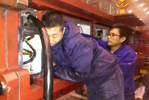 電氣分公司會(huì)戰(zhàn)“東川”、“塔山”機(jī)組安裝紀(jì)實(shí)